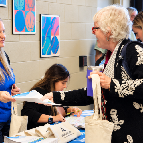 Tote bags- Registration